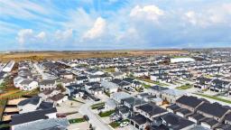 65 Sawka Bay, Winnipeg, MB R2R3A6 Photo 38