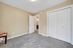 65 Sawka Bay, Winnipeg, MB R2R3A6 Photo 25
