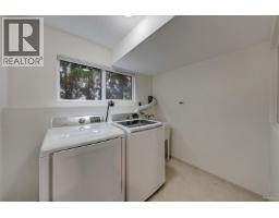 1201 Noons Creek Drive, Port Moody, BC V3H4B3 Photo 37