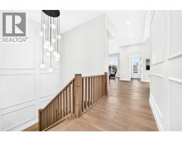 3743 36 Avenue SW - photo 27