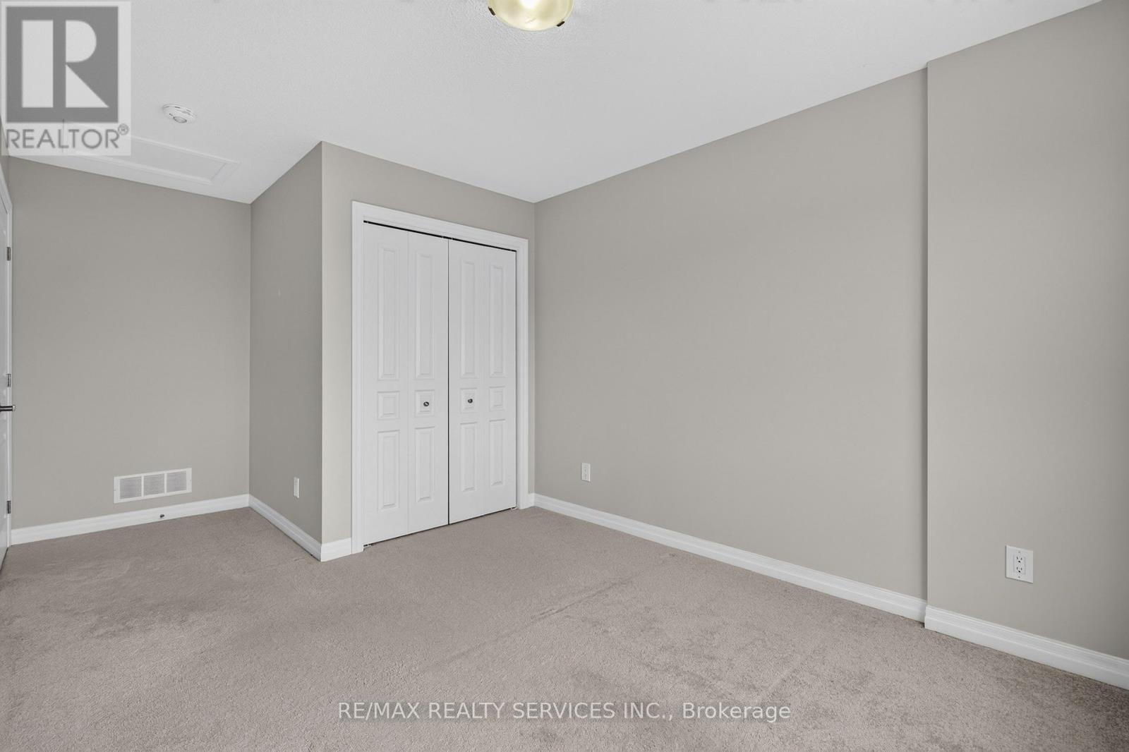 322 Holden Street — photo 38