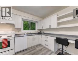 113 Churchill Street, Waterloo, ON N2L2X1 Photo 11