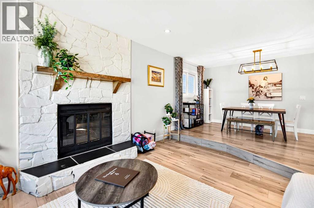 Listing photo – 112 Carroll Crescent, Red Deer