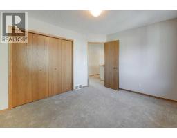 212 Riverview Close Se, Calgary, AB T2C4G7 Photo 24
