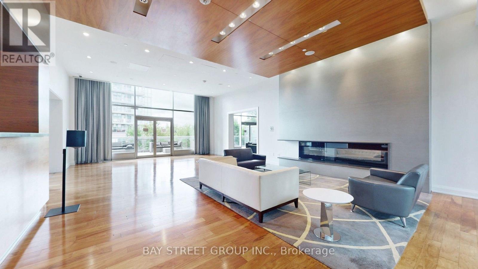 212- 66 Forest Manor Road, Toronto, ON photo 37