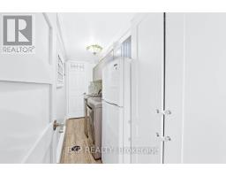 Main - 321 Mutual Street, Toronto, ON M4Y1X6 Photo 18