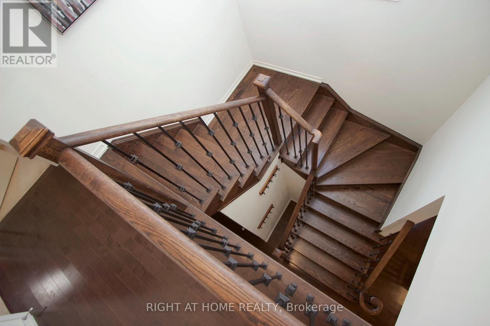 203 Lady Angela Avenue, Oshawa, ON photo 22