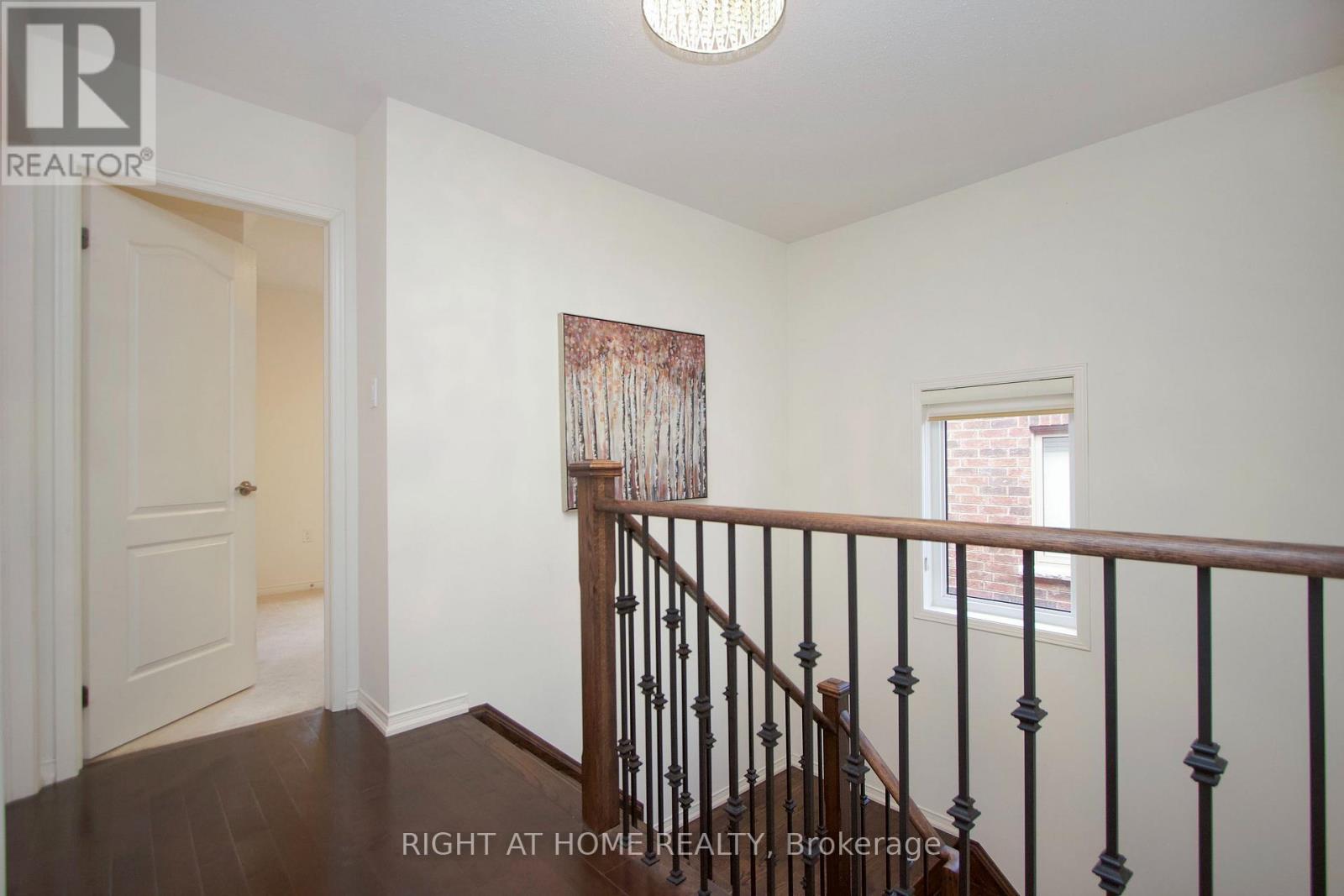 203 Lady Angela Avenue, Oshawa, ON photo 23