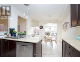 203 Lady Angela Avenue, Oshawa, ON L1L0K3 Photo 12