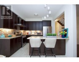 203 Lady Angela Avenue, Oshawa, ON L1L0K3 Photo 15