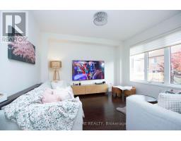 203 Lady Angela Avenue, Oshawa, ON L1L0K3 Photo 18