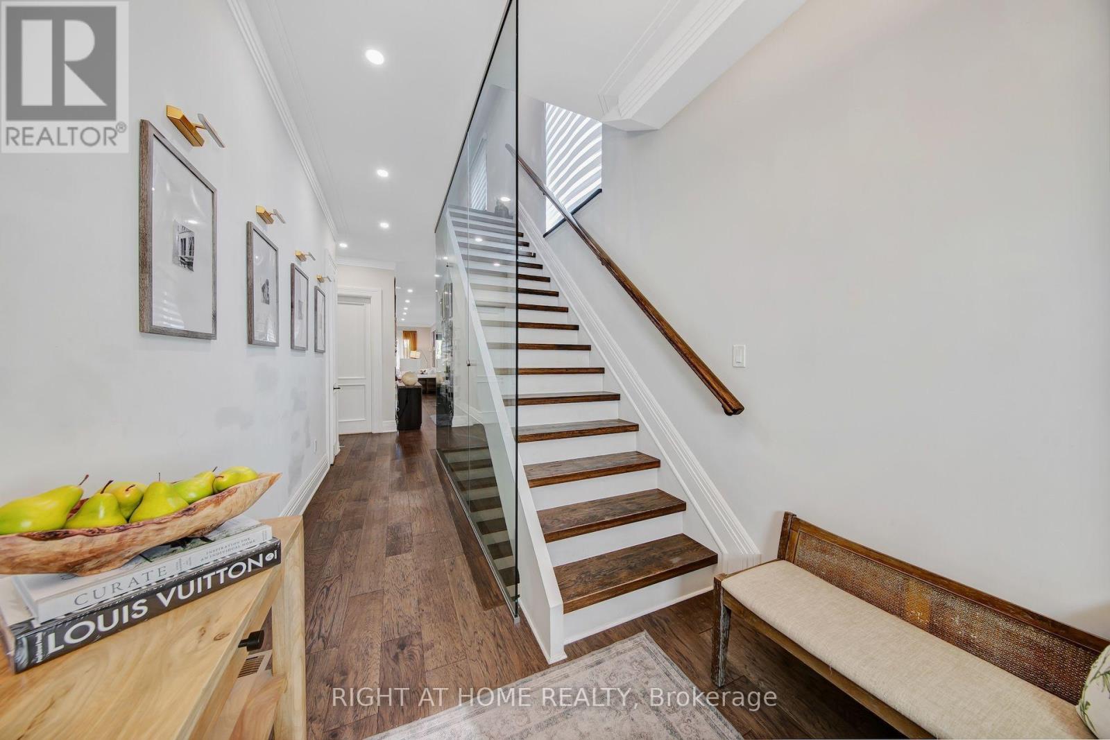 1017 LORNE PARK ROAD - 4
