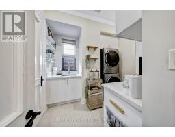 1017 Lorne Park Road, Mississauga, ON L5H2Z9 Photo 18