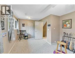 40 Springfield Avenue, Red Deer, AB T4N0C7 Photo 27