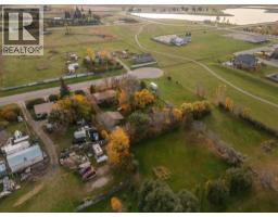 290 S 300 E, Raymond, AB T0K2S0 Photo 42