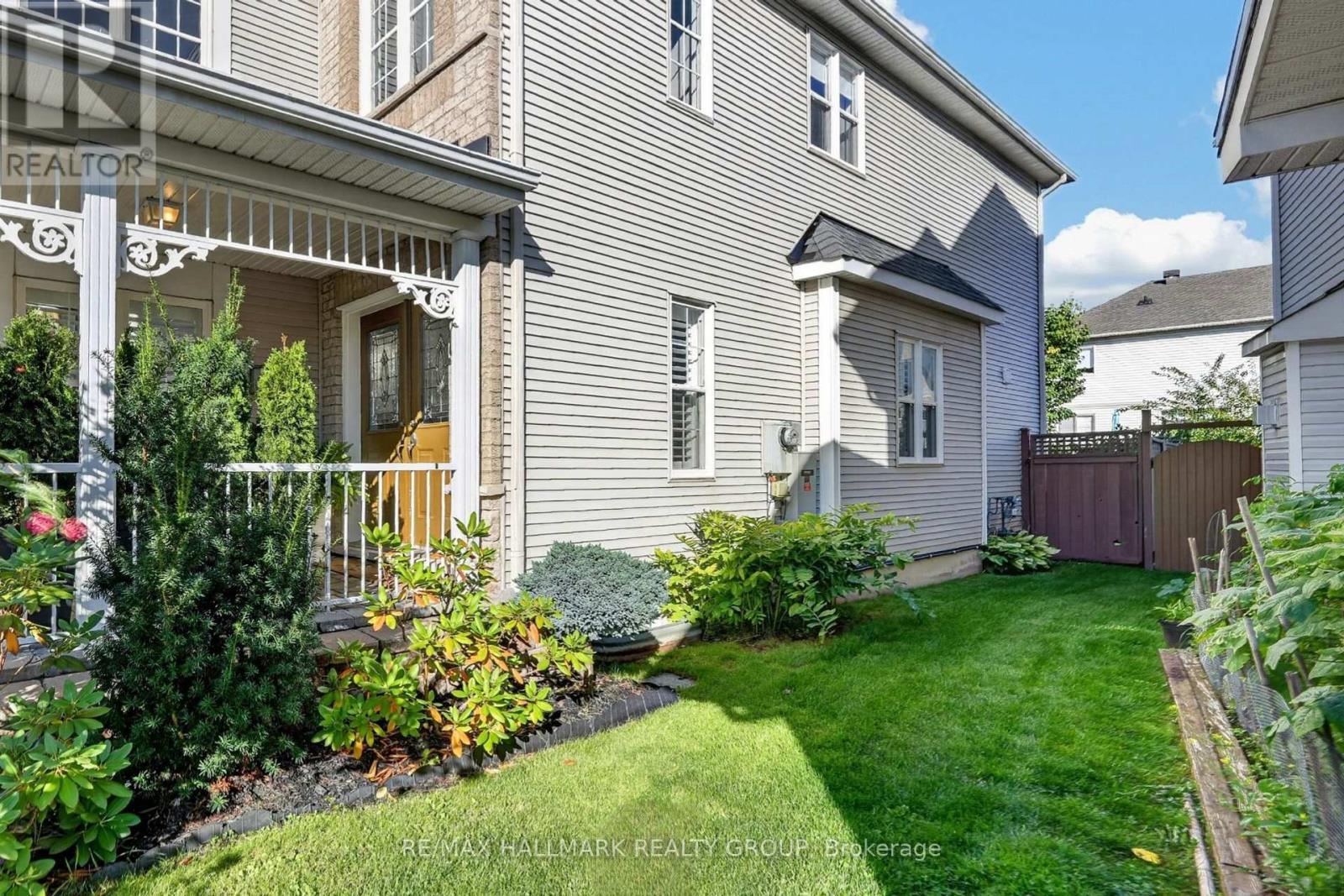 45 Franklin Cathcart Crescent South — photo 37
