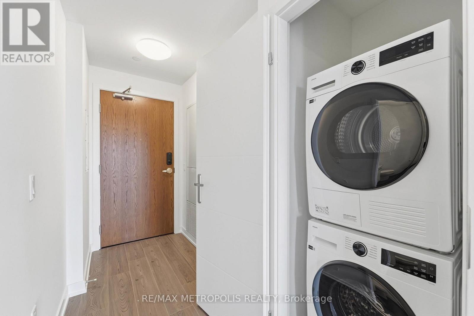 30 Francis Street — photo 11