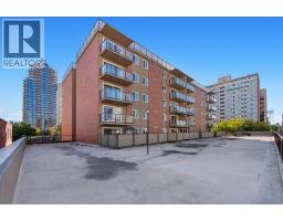 606, 812 14 Avenue SW - photo 33