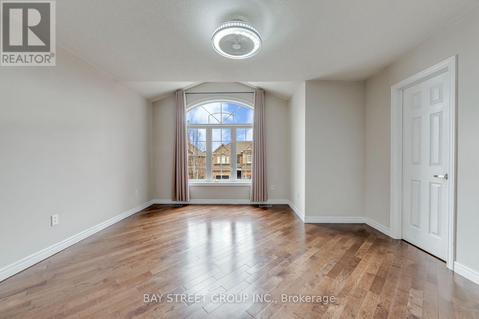 2455 Felhaber Crescent, Oakville, ON photo 31