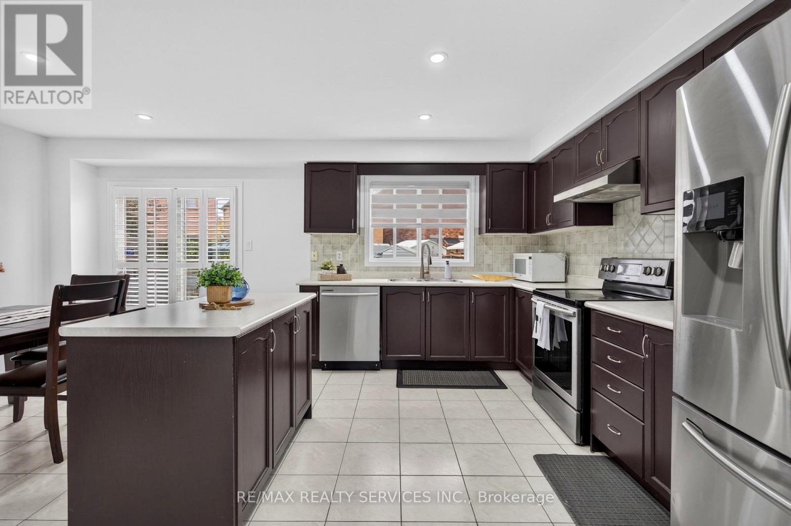115 Passfield Trail, Brampton, ON photo 15