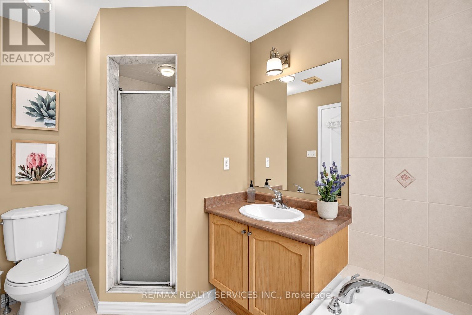 115 PASSFIELD TRAIL - 37