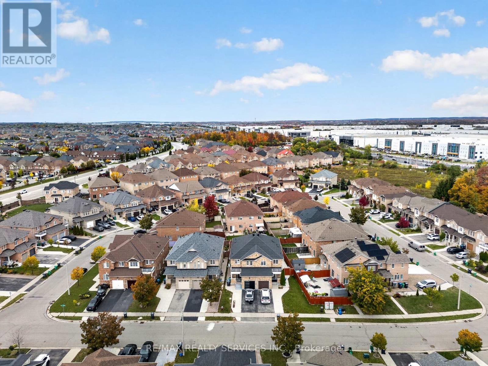 115 PASSFIELD TRAIL - 7