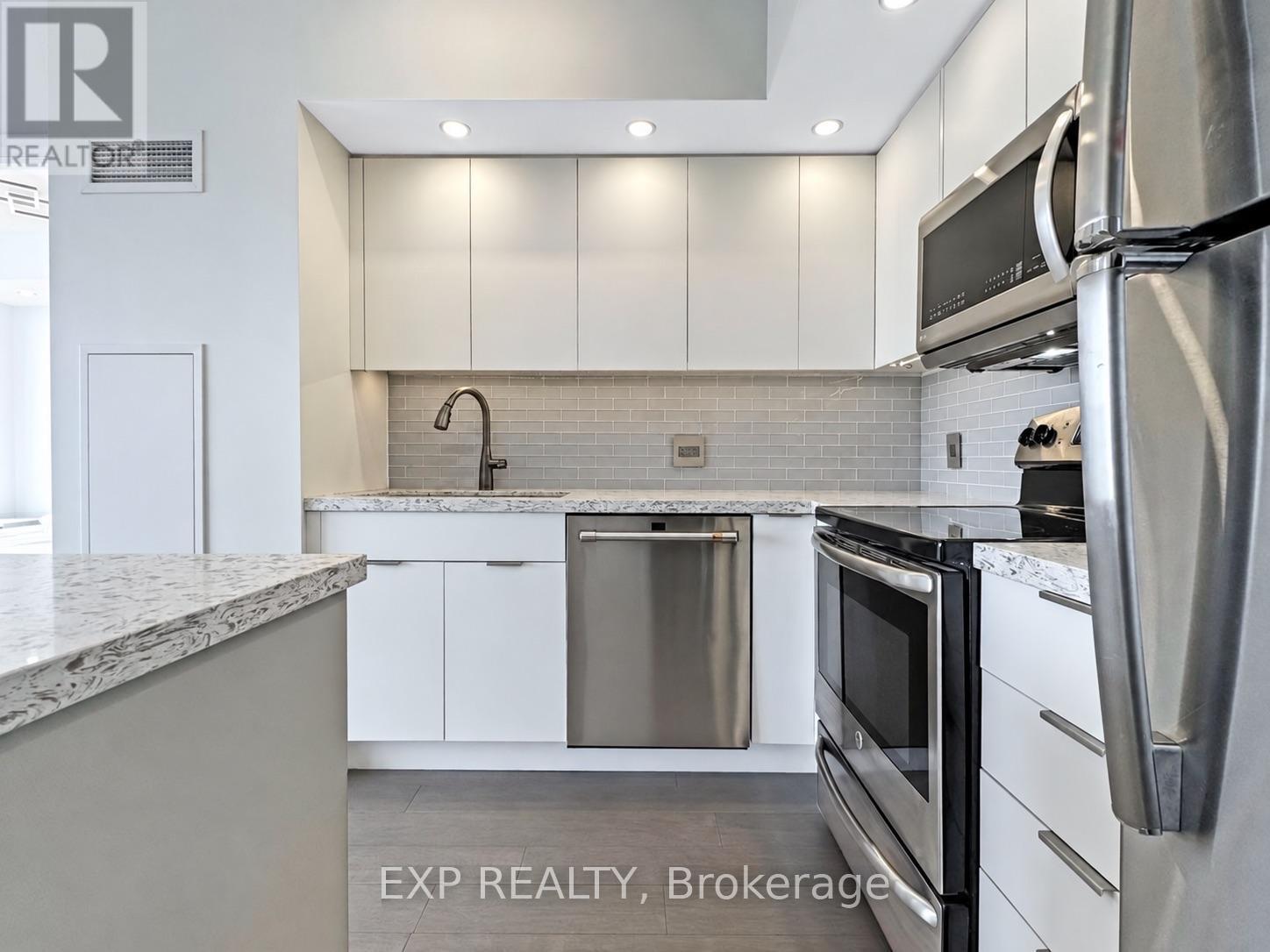 3210 - 2200 LAKESHORE BOULEVARD W, Toronto (Mimico) — photo 4