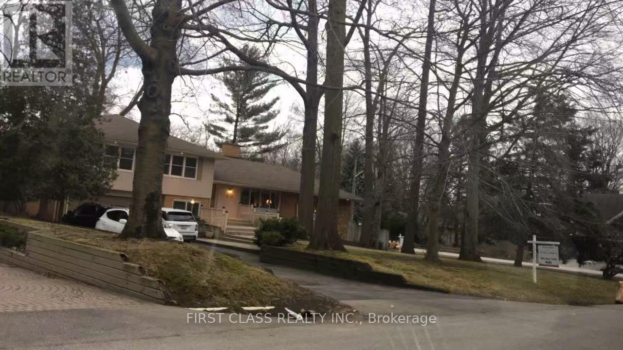 2113 GLENFOREST CRESCENT, Oakville (FD Ford) — photo 2