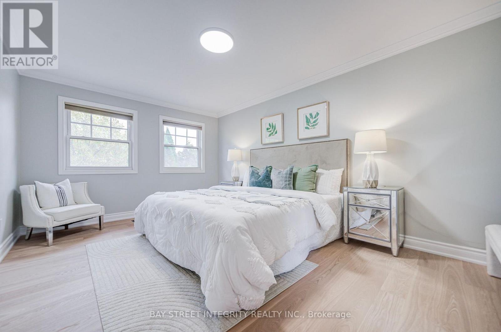 1341 OLD ENGLISH LANE - 25