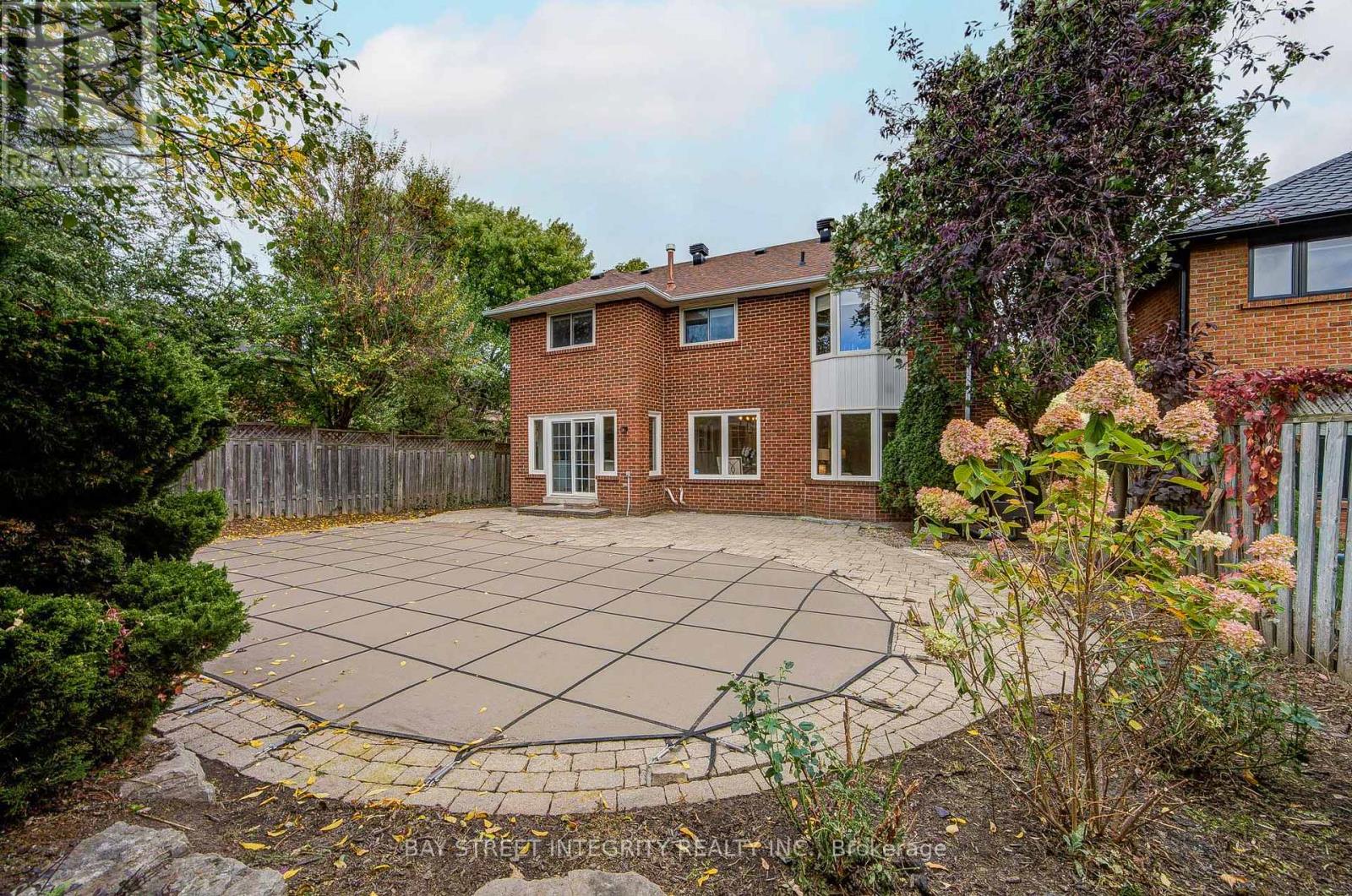 1341 OLD ENGLISH LANE - 50