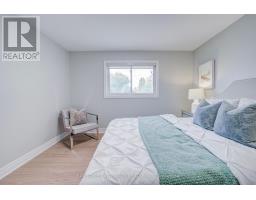 1341 Old English Lane, Oakville, ON L6M2P9 Photo 36