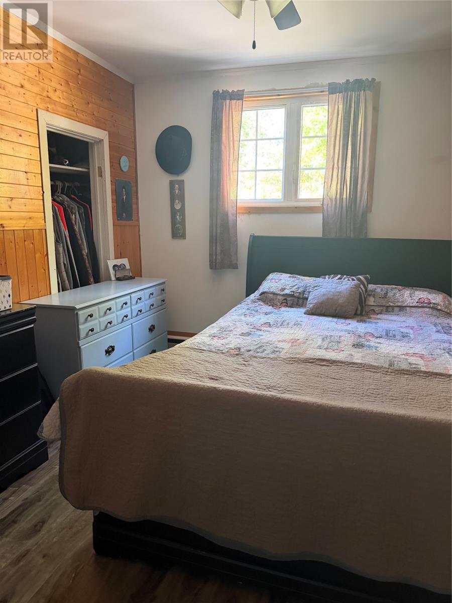 137 Main Street N - 14