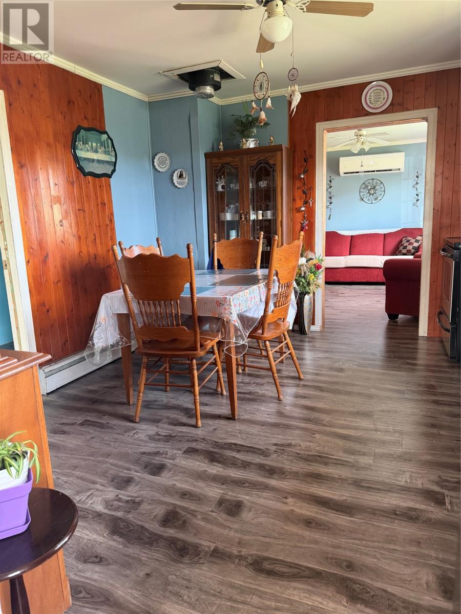 137 Main Street N - 6