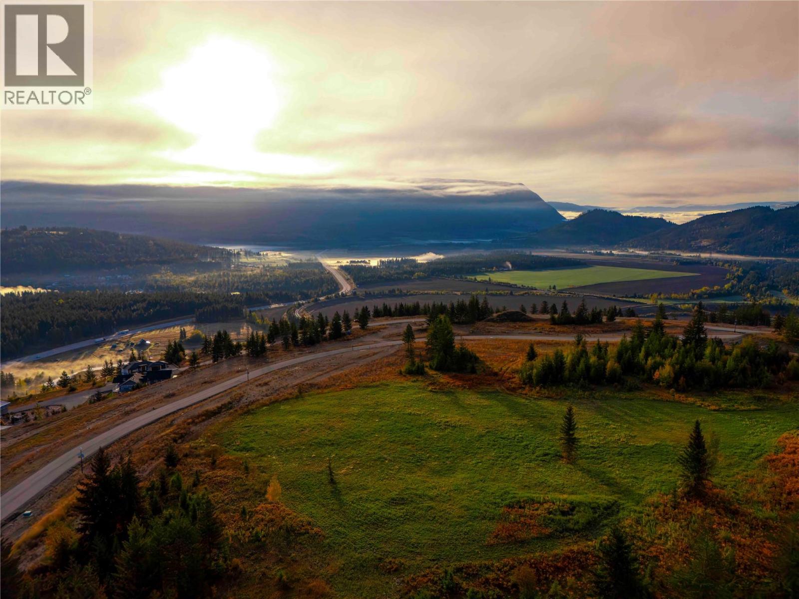  2468 Highlands Drive, Blind Bay - Image 1