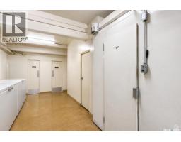320 South Service Road E, Swift Current, SK S9H3T6 Photo 10