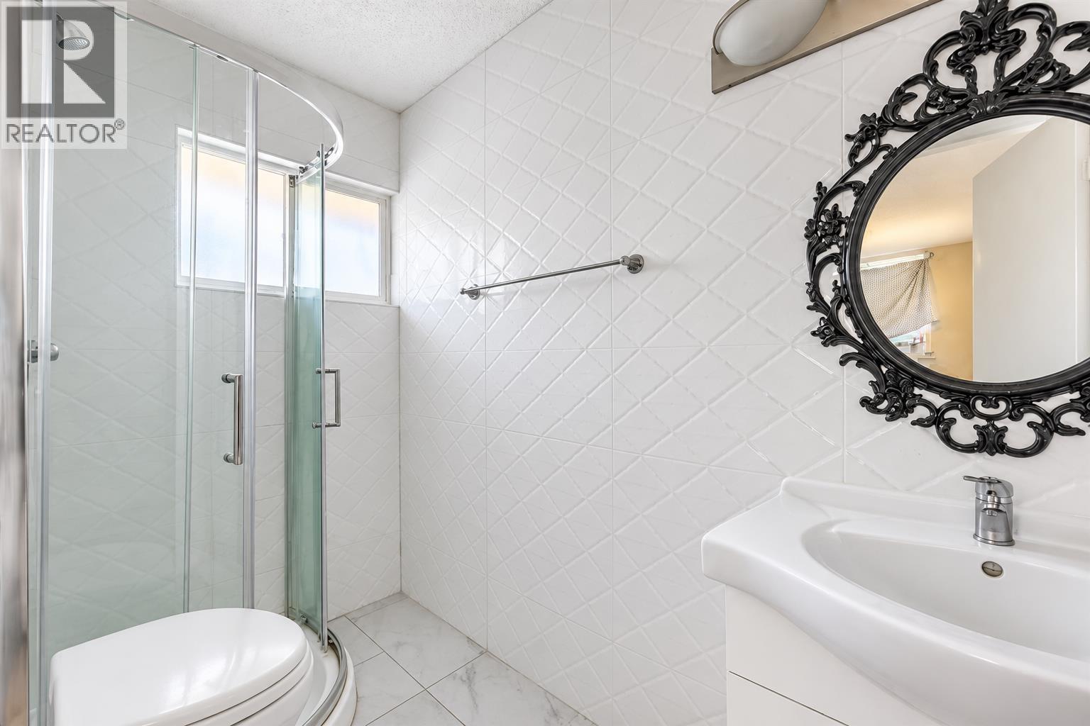 Photo of 4940 KILLARNEY STREET 18