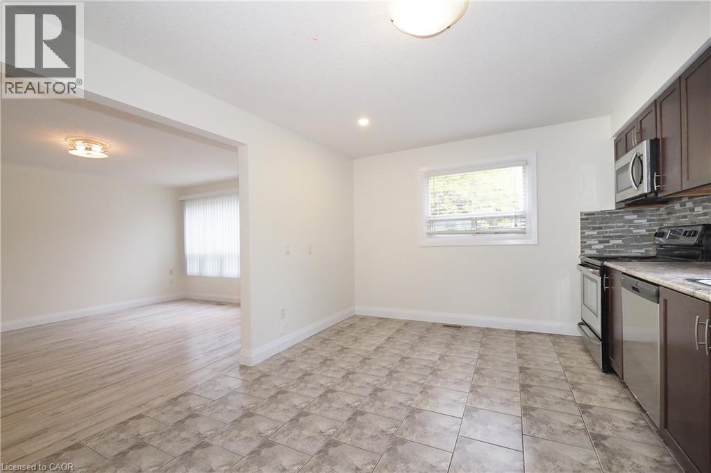 207 Sheldon Avenue North — photo 12