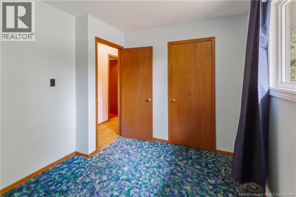 27 Brewster Street - 19