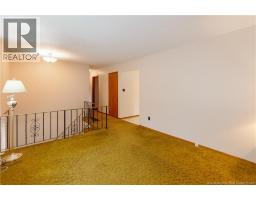 27 Brewster Street, photo 9