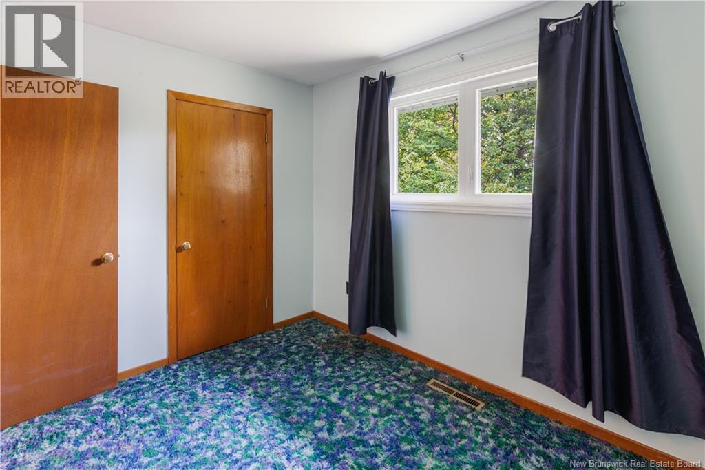 27 Brewster Street - 20