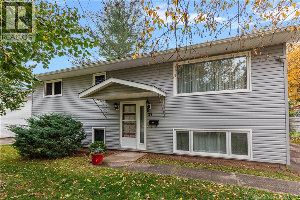 27 Brewster Street - 1