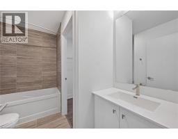 25 Wellington Street S Unit# 807, Kitchener, ON N2G0G5 Photo 17