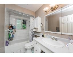 11350 Lansdowne Drive, Surrey, BC V3R4Z9 Photo 11