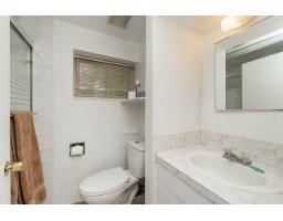 11350 Lansdowne Drive, Surrey, BC V3R4Z9 Photo 18