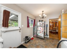 11350 Lansdowne Drive, Surrey, BC V3R4Z9 Photo 8