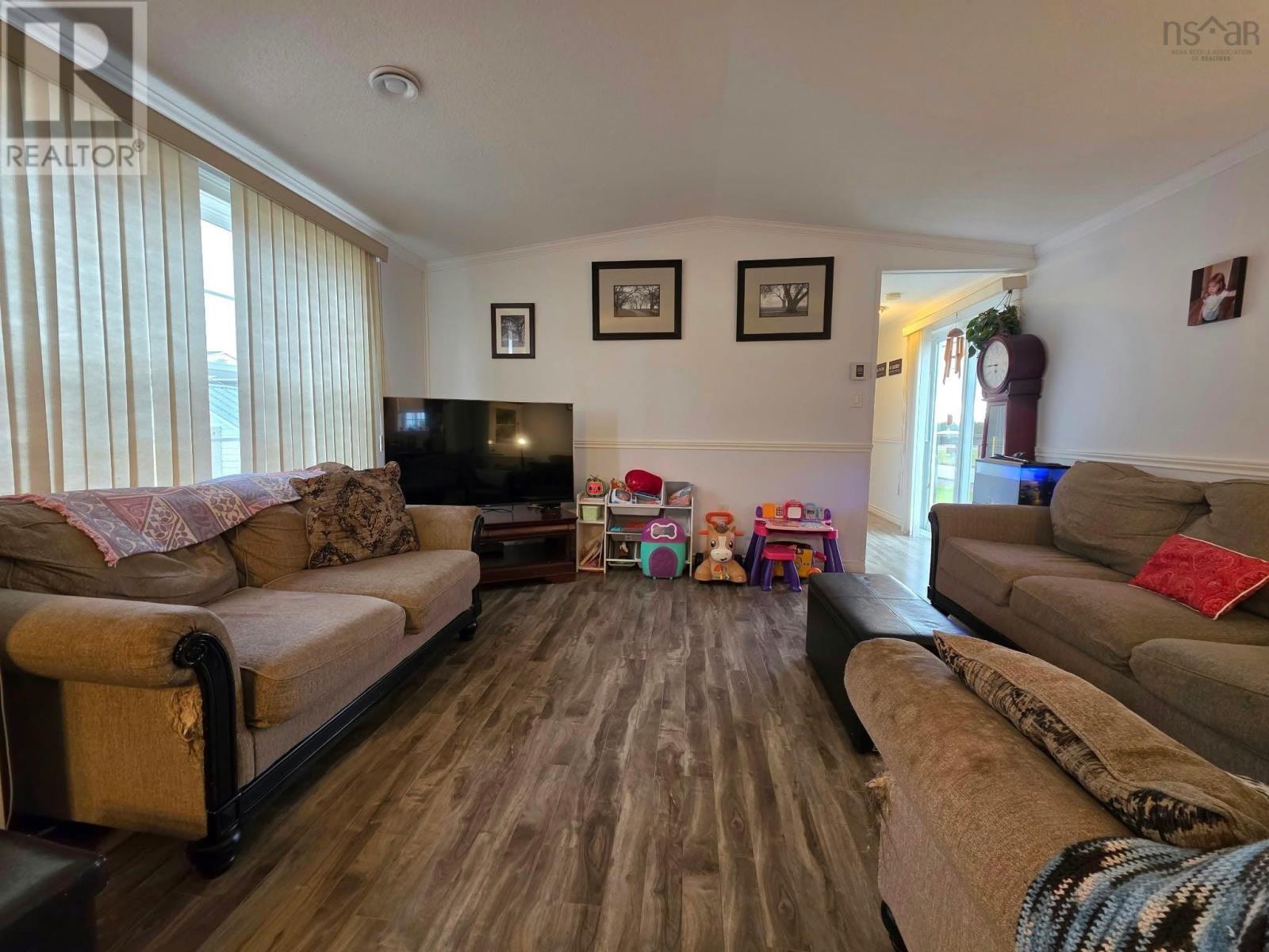 Property 23 of 26 of 87 Dresden Way