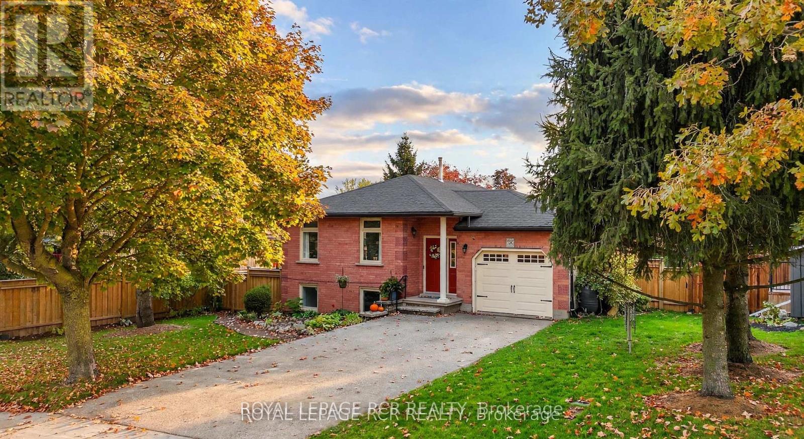 56 Wilson Crescent