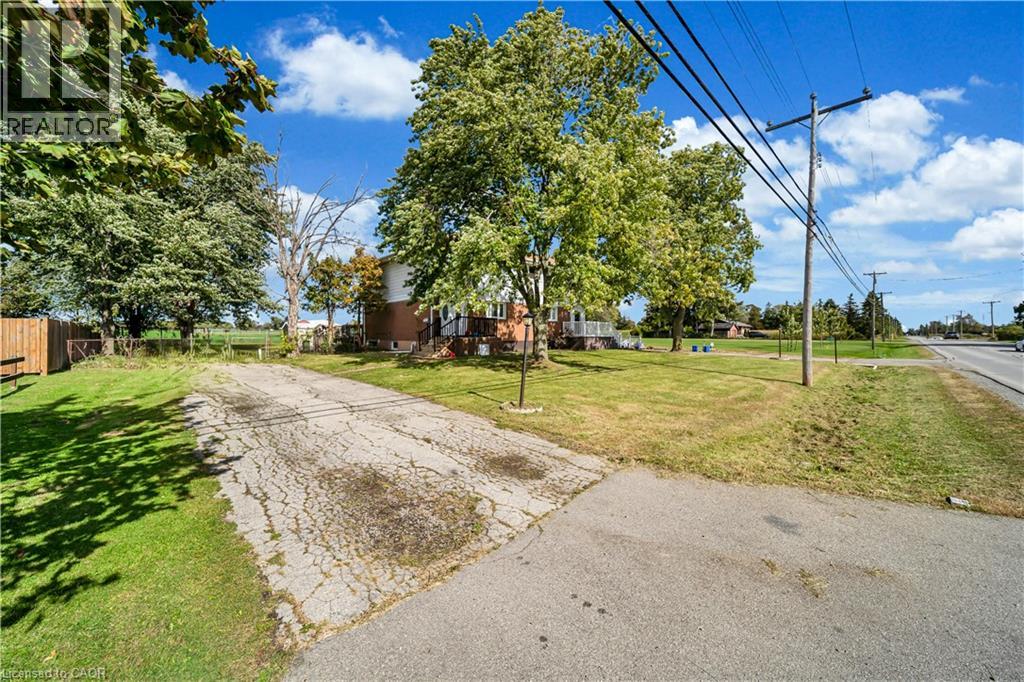 2288 Binbrook Road — photo 4