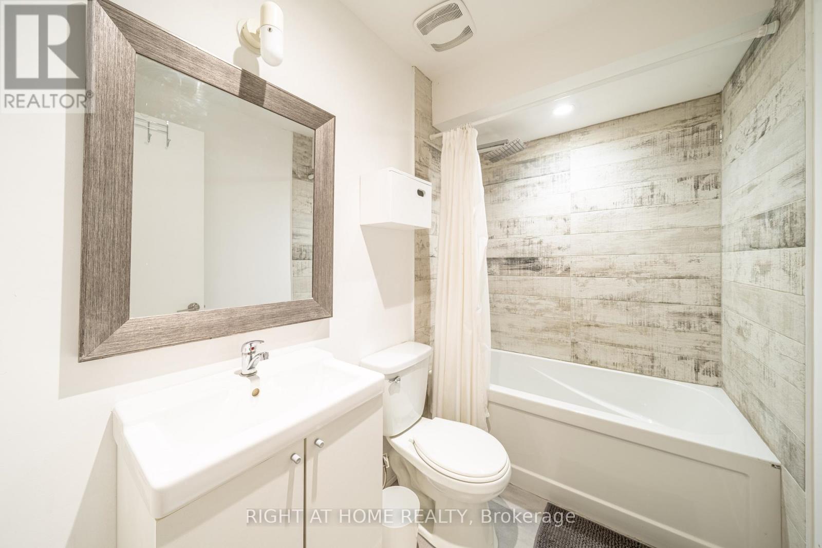 49 B East Drive — photo 12