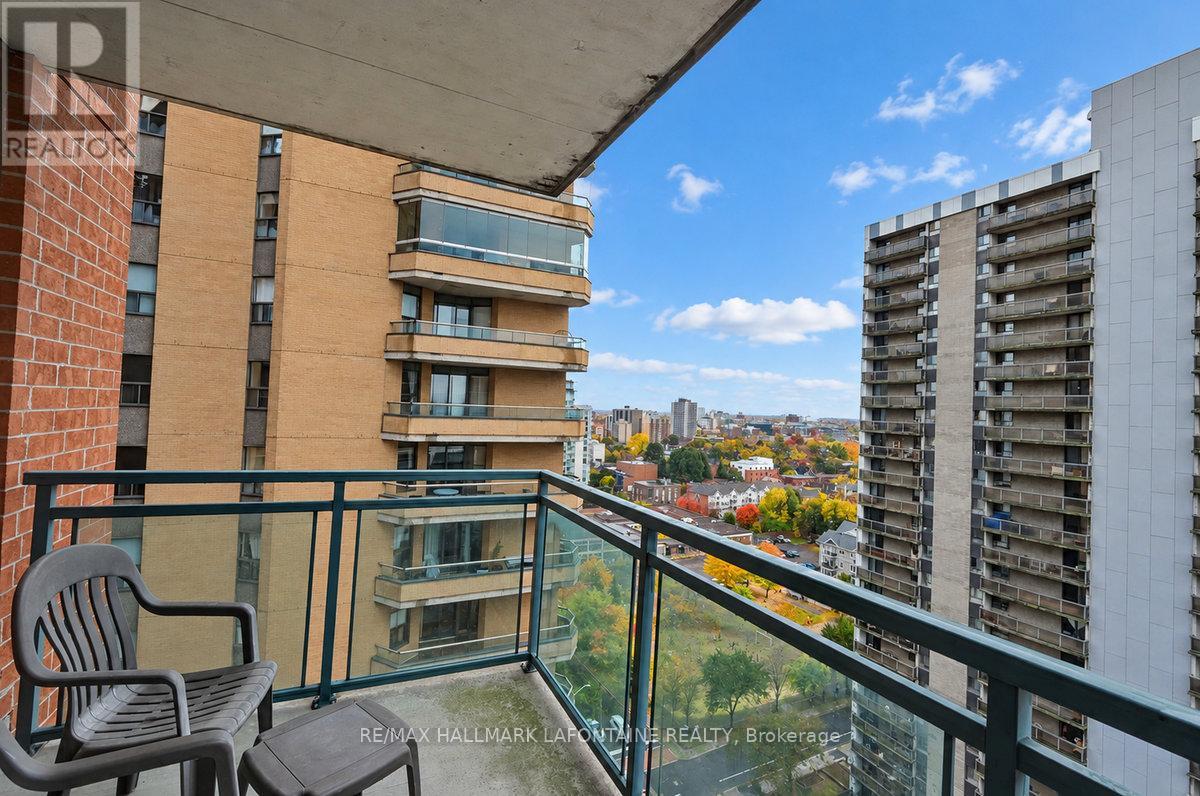 570 Laurier Avenue West — photo 27